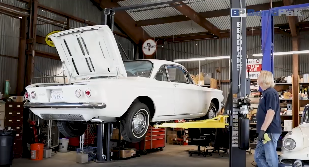 Automobile Driving Museum Two Post Lift