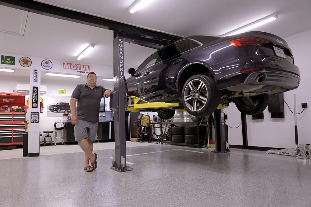 Dmitry's Garage GrandPrix Two-Post Lift